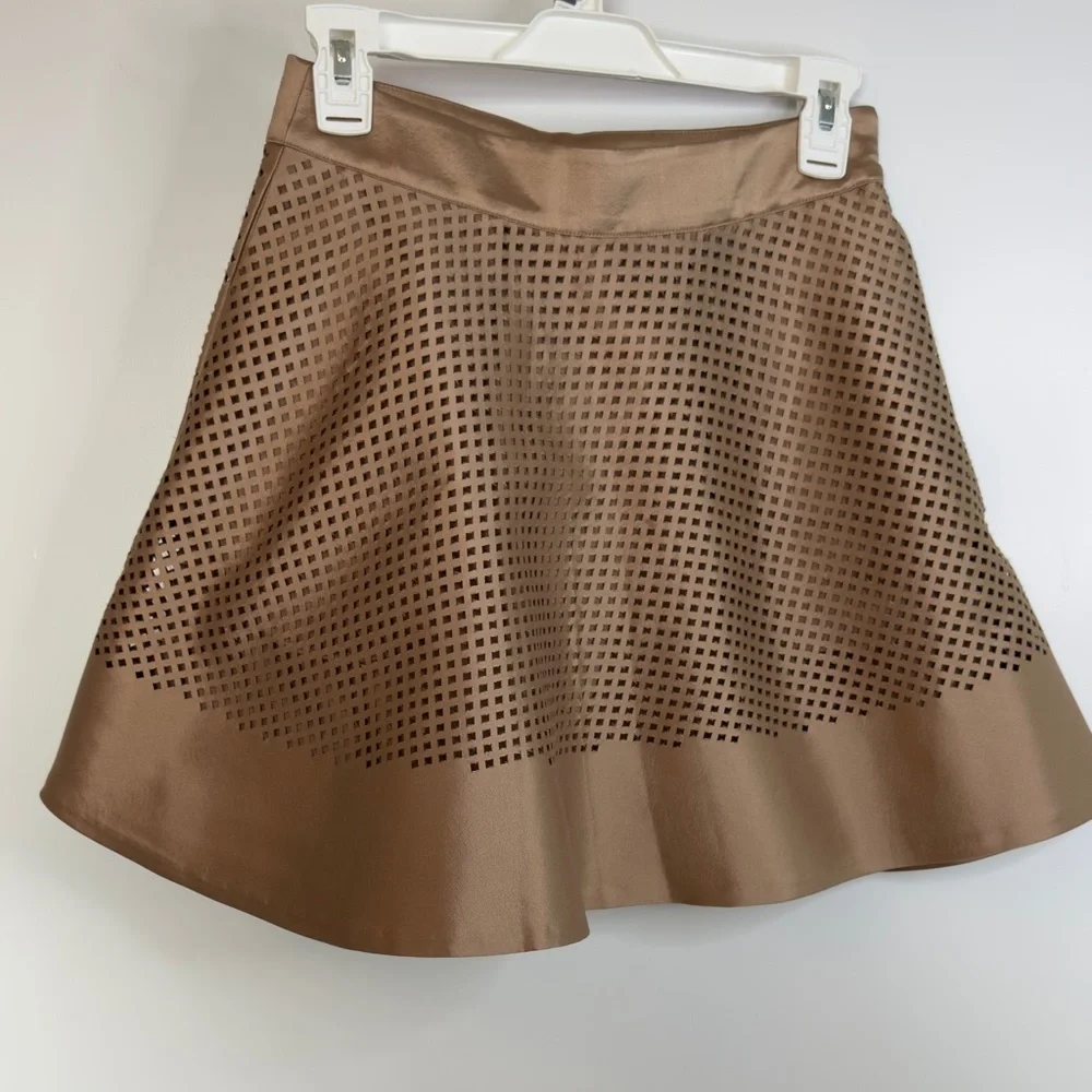 Club Monaco Beige Perforated Mini Skirt - Picture 8 of 8
